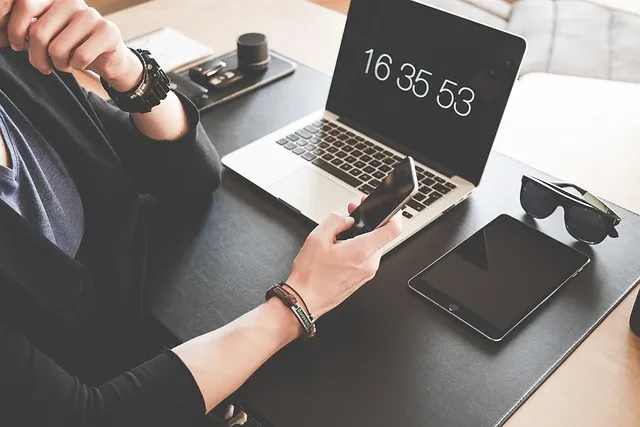 desk